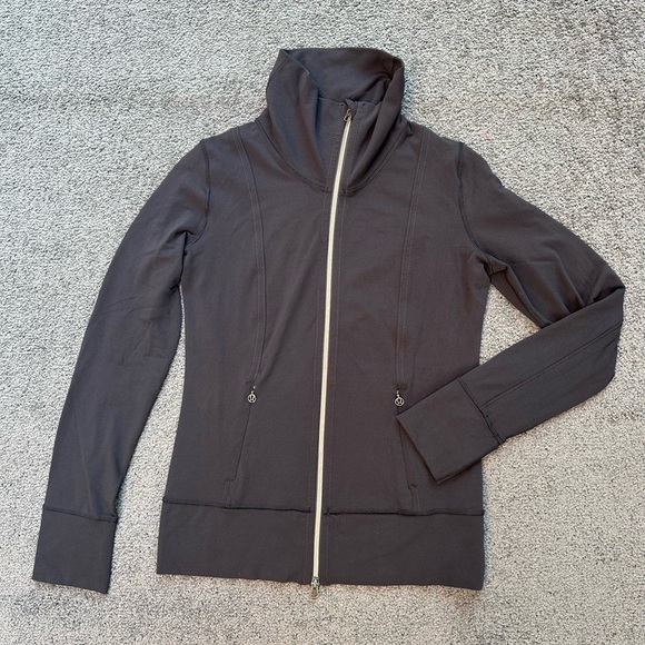 Lululemon Daily Yoga Jacket Size 8 Full Zip Long Sleeve 
Black - Picture 6 of 12